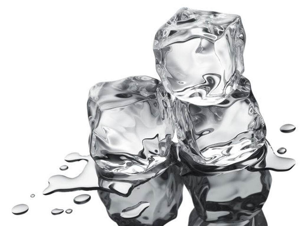 Eiswürfel  in der 20 kg Thermobox