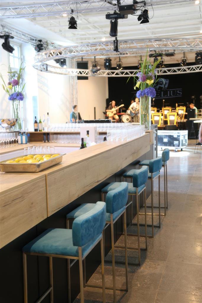 Barhocker Riva EDELSTAHL Samt petrol – Bild 5