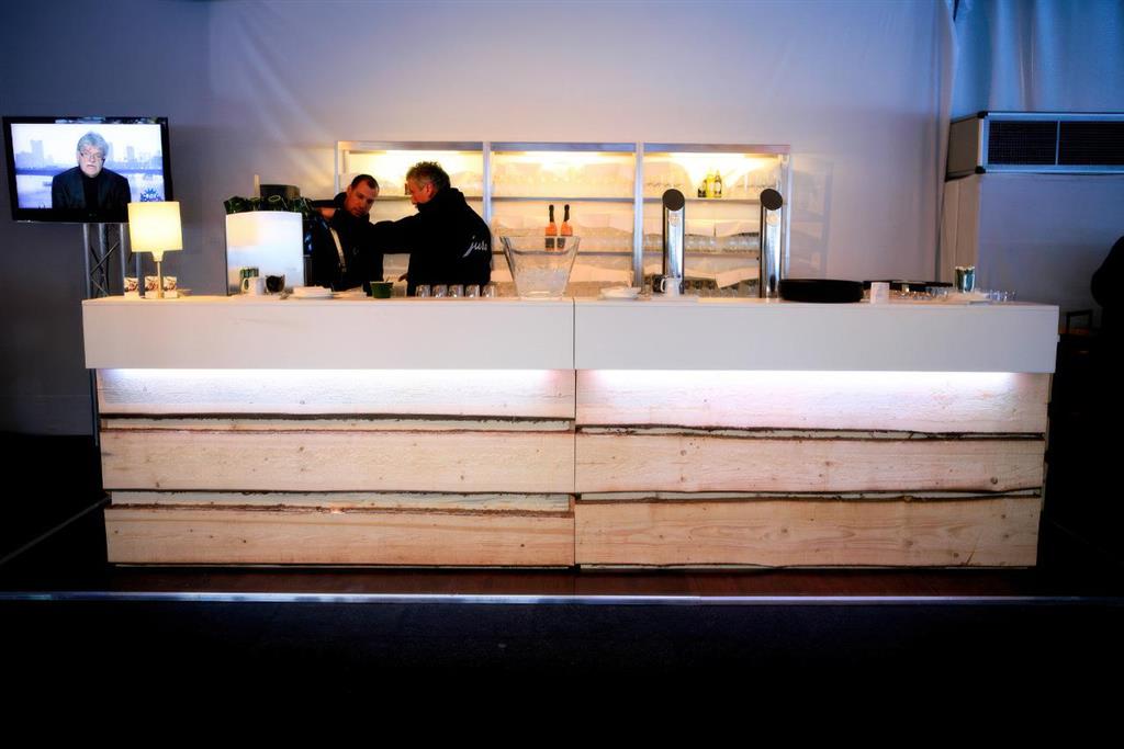 Schankanlage Wooden Spirit mit Aufsatz – Bild 4