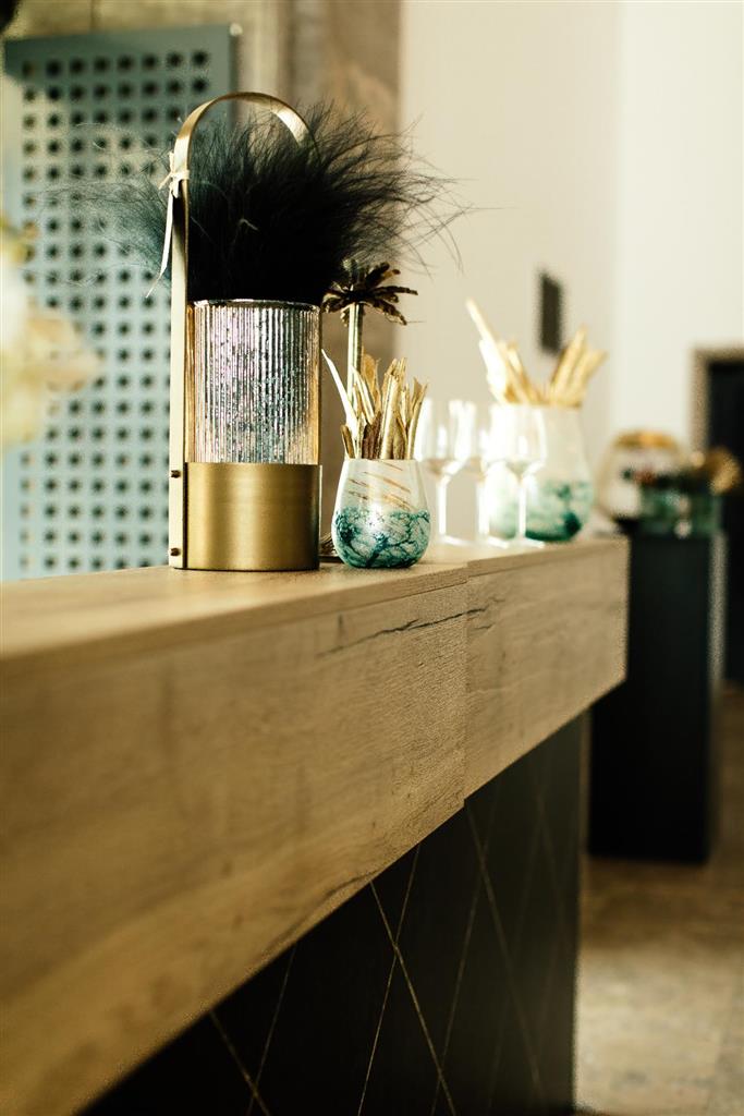 Thekenanlage Marmor SCHWARZ-GOLD Aufsatz Eiche – Bild 7